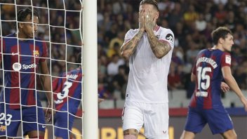 Con gol en contra de Sergio Ramos, Barcelona venció al Sevilla: el gol