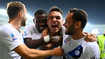 Lautaro Martínez sigue encendido y lleva a Inter a la punta: los goles