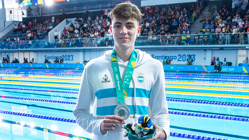 Ulises Saravia (Natación)