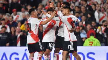 River goleó a Independiente en el Monumental: los goles