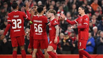 Europa League: con Mac Allister en el banco, Liverpool goleó al Toulouse y tiene puntaje ideal