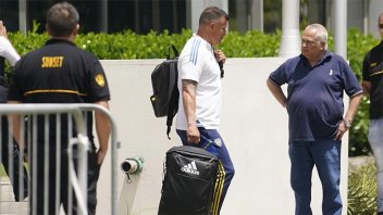 Jorge Almirón fue al predio de Boca a despedirse del plantel tras su renuncia