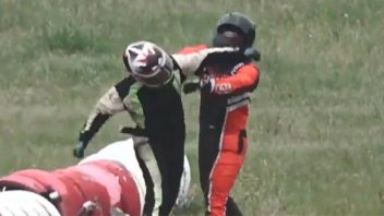 Video: escandalosa pelea entre pilotos durante una carrera de Karting