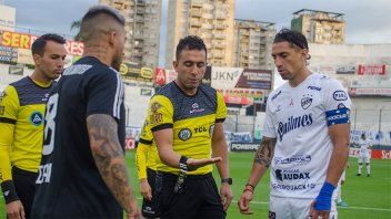 Primera Nacional: tras vencer a Quilmes, Riestra es semifinalista del Reducido
