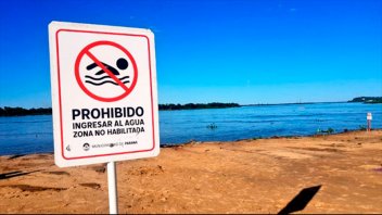 Advierten que no está habilitado el ingreso al río en los balnearios de Paraná