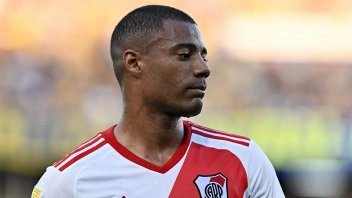River: Flamengo viene a la carga y ya negocia con el uruguayo De La Cruz