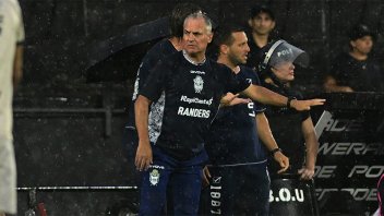 Leonardo Madelón dejó de ser el técnico de Gimnasia de La Plata tras la derrota