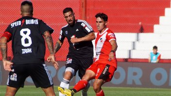 Con gol de un entrerriano, Deportivo Riestra venció a Deportivo Maipú y ascendió a la Liga Profesional: el gol