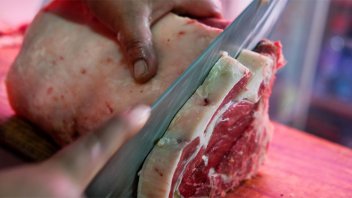 El consumo de carne vacuna comenzó a mostrar “señales de agotamiento”