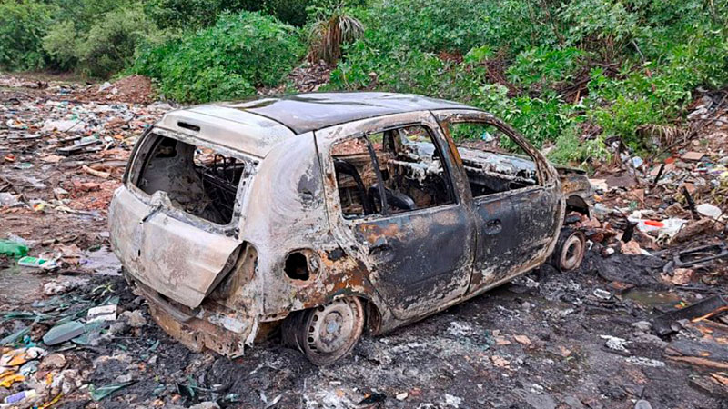 Una mujer sufrió el robo de su auto y lo encontró incendiado