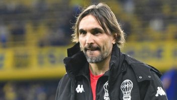 Con la victoria de Riquelme: la situación de Martínez como futuro entrenador de Boca