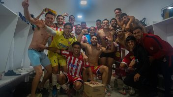 Paraná y Belgrano avanzaron a los cuartos de final del Regional Amateur
