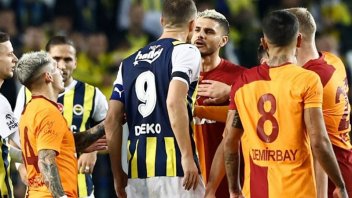 Video: Mauro Icardi se peleó con un rival durante el clásico en Turquía