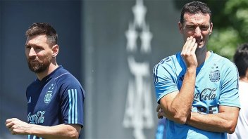 Selección: se postergó la reunión entre Messi y Scaloni en Rosario