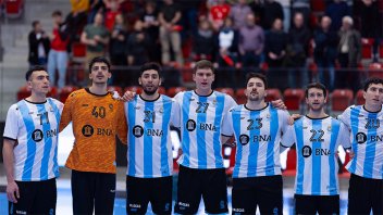 Handball: Los Gladiadores culminaron el Torneo Internacional con una derrota ante Suiza