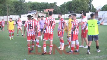 Atlético Paraná se despide del Regional Amateur tras caer en penales ante Juventud Unida