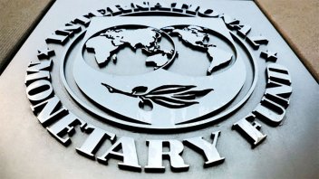Argentina cumplió con FMI y espera que se liberen fondos por US$ 800 millones