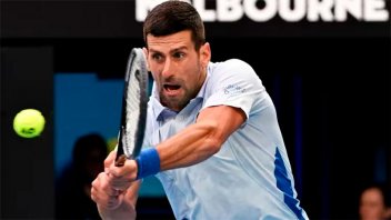 Tenis: Novak Djokovic terminó con las ilusiones de Tomás Etcheverry en Australia