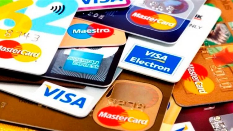 Comercios no deben cobrar recargos por compras con tarjetas o transferencias