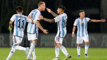 Argentina igualó ante Paraguay en su debut en Preolímpico Sub 23: goles del 1-1