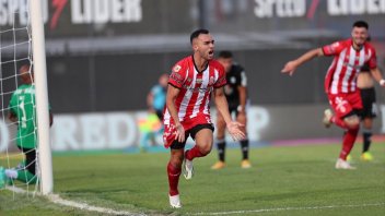Barracas Central derrotó al recién ascendido Riestra como visitante: el gol