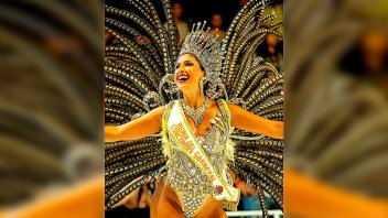 Carla Delgado, es la nueva Reina Provincial de los Carnavales 2024 de Victoria