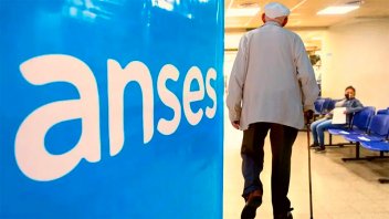 Jubilados de ANSES: confirman fecha de pago de la movilidad y el bono de $70 mil