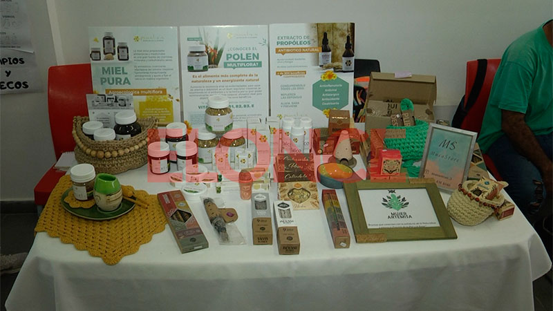 Se realizó la feria saludable de AGMER, con alimentos sanos y ...
