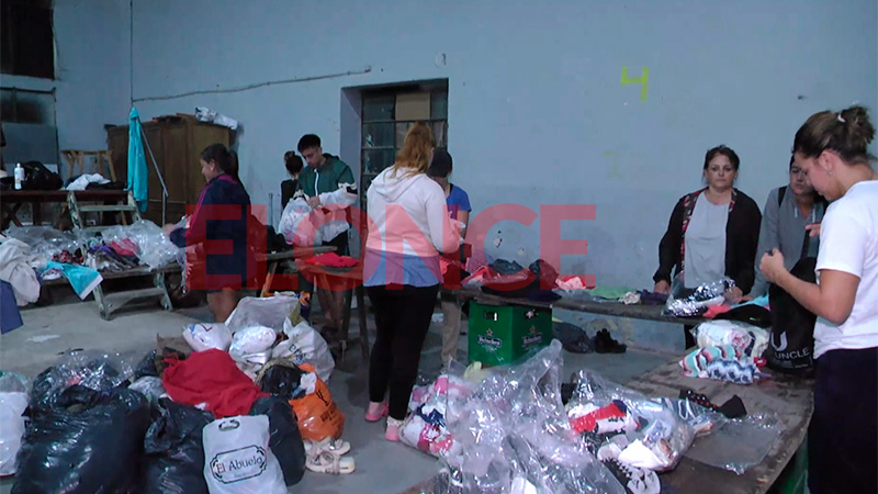 Un club de Gualeguay funciona como refugio solidario para asistir a inundados