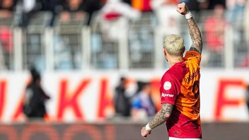 Gol en contra, penal errado y dos festejos, el increíble partido de Icardi en Turquía