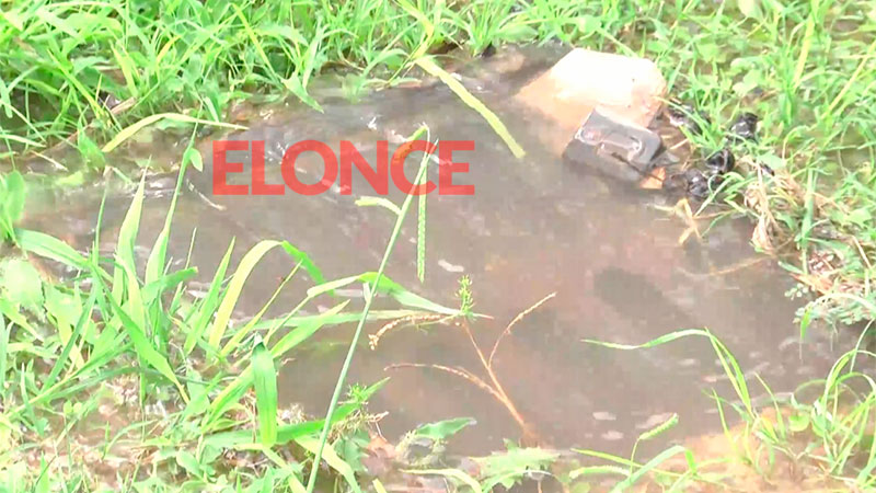 Vecinos reclaman por un caño roto que pierde agua | Elonce.com