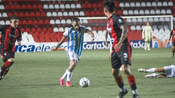 Atlético Tucumán goleó a Defensores de Belgrano y avanzó en la Copa Argentina: goles del 4-0