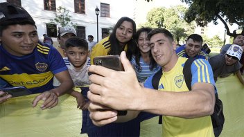 La bienvenida para Boca en su llegada a Santiago del Estero: video