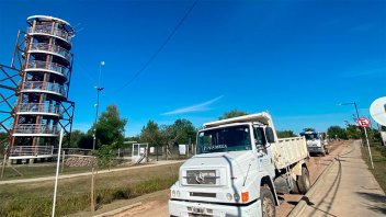 Realizan tareas de mantenimiento de espacios públicos en Gualeguaychú