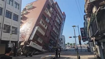 Un fuerte terremoto sacudió Taiwán: al menos siete muertos y más de 700 heridos