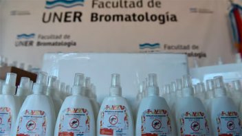 Gualeguaychú recibió la segunda entrega de repelentes fabricados por UNER