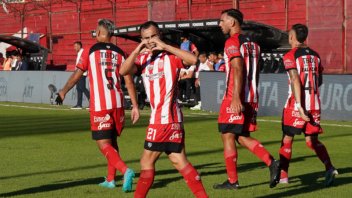 Barracas derrotó a Instituto y dio un gran paso hacia los cuartos: goles del 3-2
