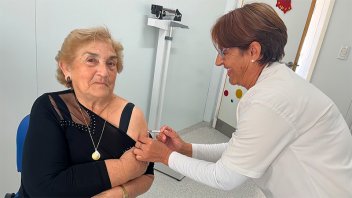 Se inició la vacunación contra la gripe para mayores de 65 años