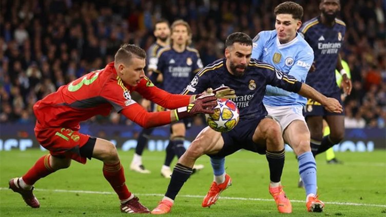 Con Julián Álvarez, el Manchester City eliminado de Champions por penales: goles del 1-1
