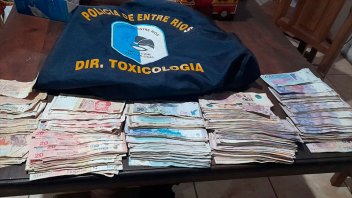 Incautan droga, dinero y detienen a tres personas tras allanamientos en Nogoyá