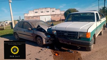 Automovilista chocó con una camioneta: tenía 3,65 gramos de alcohol en sangre