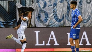 Vélez se lo dio vuelta a Godoy Cruz y está en semifinales de la Copa LPF: goles del 3-1
