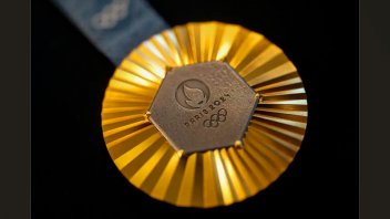 Las medallas olímpicas de París tendrán un trozo de la Torre Eiffel