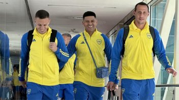 Luego de un vuelo con demoras: Boca llegó a Paraguay para jugar ante Trinidense
