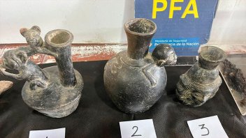 Las piezas arqueológicas que la Policía Federal incautó en el Museo del Ovni