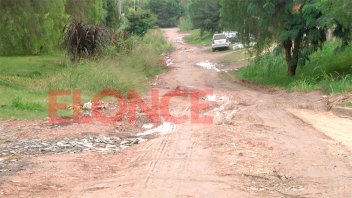 Vecinos de calle Antonio Crespo reclaman por la obra de asfalto