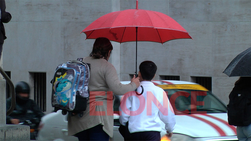 Anuncian lluvia y ráfagas de viento de 59 km/h para este domingo en Entre Ríos