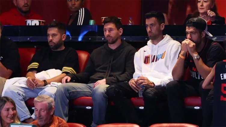 Video: Lionel Messi asistió a un juego de la NBA y fue ovacionado en Miami