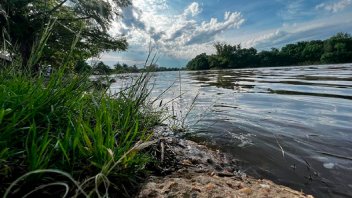Harán limpieza comunitaria de desechos en el río Gualeguaychú