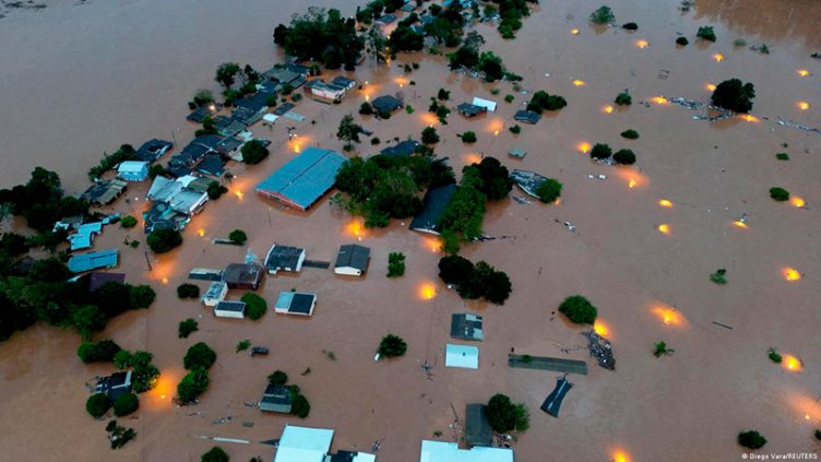 Incrementa a 75 la cifra de muertos por las inundaciones en Brasil